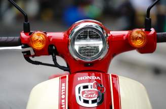 Xe Cub Hello Kitty Nhật Bản: Biểu tượng “cute” đậm chất JDM, bền bỉ và đáng sưu tầm