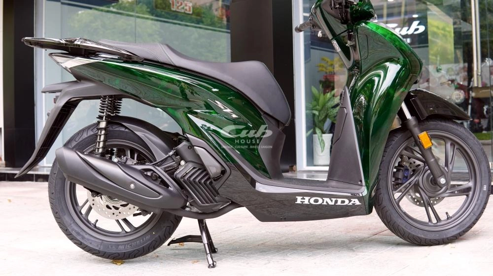 Phiên bản đặc biệt SH 2024 Vetro của Honda