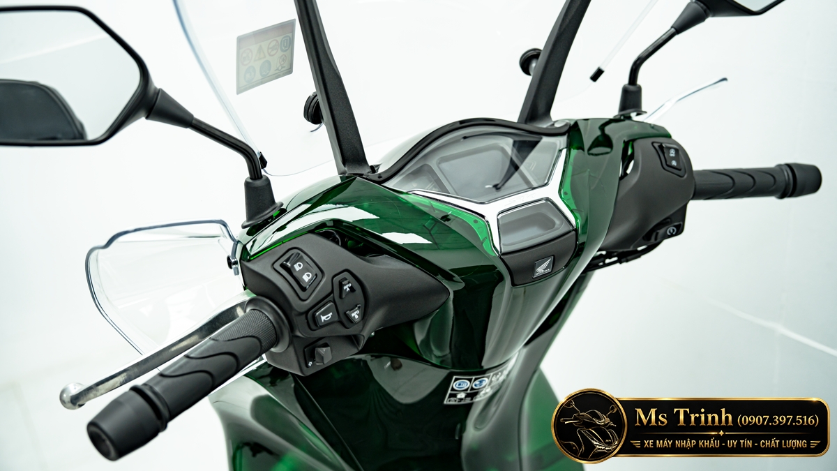 Yên xe Honda SH150 Vetro 2 in 1 phối họa tiết cờ Italy