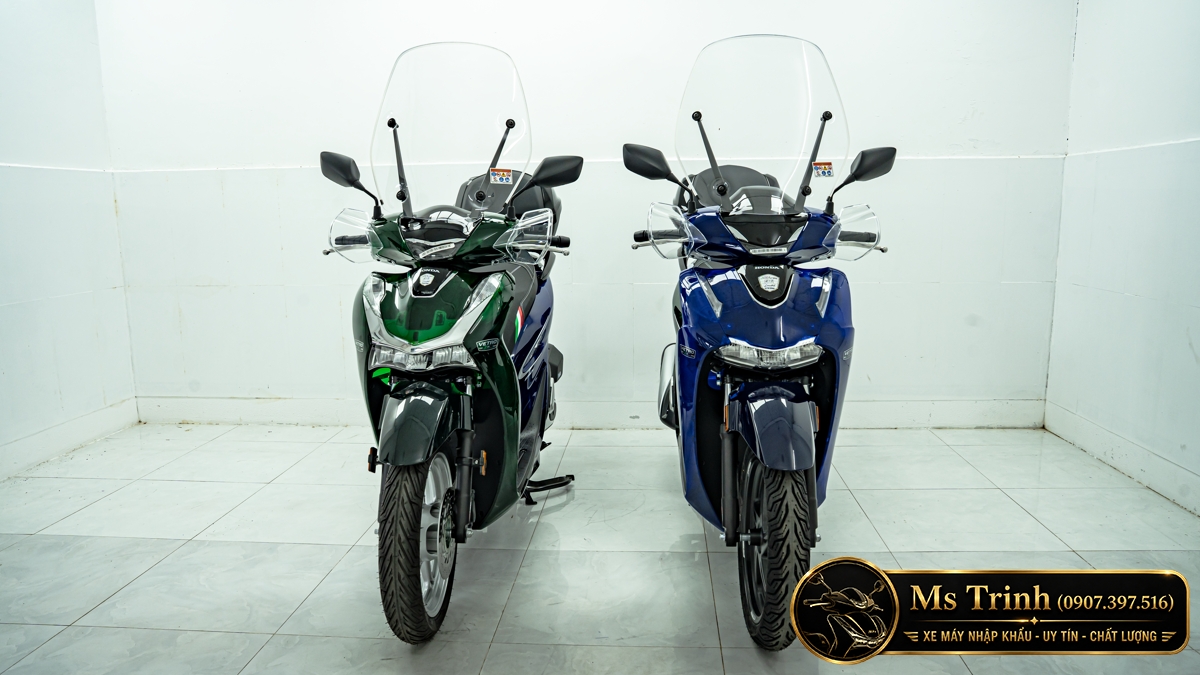 Cận cảnh đầu xe Honda SH150 Vetro xanh dương với kính chắn gió